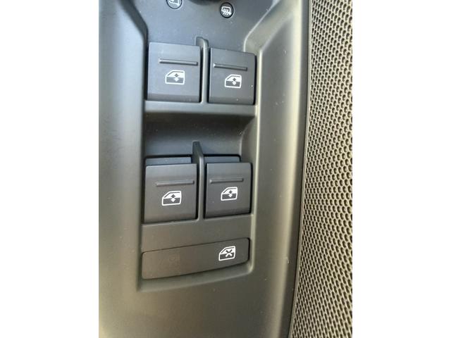 ＲＳ３ ベースグレード　ＥＴＣ　全方位カメラ　ドライブレコーダー　レーダー探知機　シートヒーター　パワーバックドア　シートメモリー　パーキングアシスト　電子パーキング　フルセグＴＶ　ＵＳＢ　ＢＴ（13枚目）