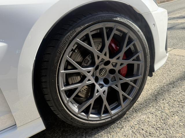 ＲＳ３ ベースグレード　ＥＴＣ　全方位カメラ　ドライブレコーダー　レーダー探知機　シートヒーター　パワーバックドア　シートメモリー　パーキングアシスト　電子パーキング　フルセグＴＶ　ＵＳＢ　ＢＴ（45枚目）