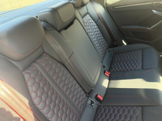 ＲＳ３ ベースグレード　ＥＴＣ　全方位カメラ　ドライブレコーダー　レーダー探知機　シートヒーター　パワーバックドア　シートメモリー　パーキングアシスト　電子パーキング　フルセグＴＶ　ＵＳＢ　ＢＴ（52枚目）