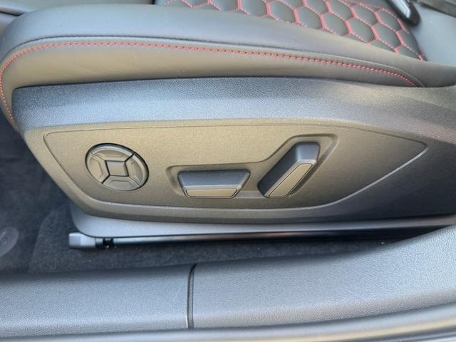 ＲＳ３ ベースグレード　ＥＴＣ　全方位カメラ　ドライブレコーダー　レーダー探知機　シートヒーター　パワーバックドア　シートメモリー　パーキングアシスト　電子パーキング　フルセグＴＶ　ＵＳＢ　ＢＴ（57枚目）