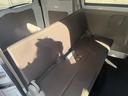 後部座席シート　使用感なく綺麗です！