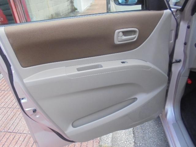 ルークス Ｘアイドリングストップ　ワンオーナー　メモリーナビ　ワンセグテレビ　ＣＤ再生　バックカメラ　ＥＴＣ　両側スライドドア左電動スライド　オートエアコン　エンジンプッシュスタート　スマートキー　禁煙車（14枚目）