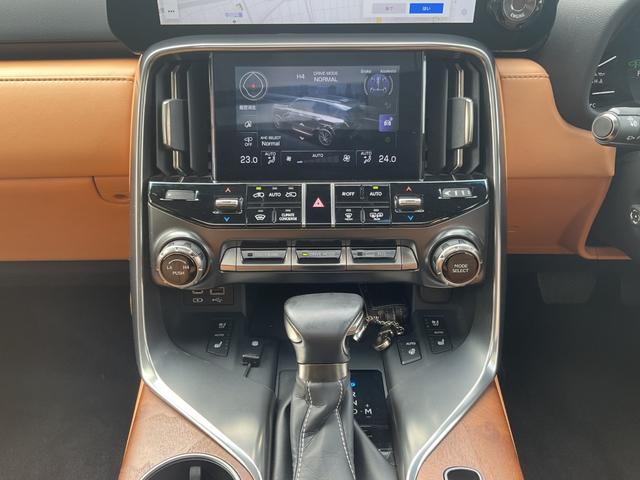 LX LX600 法人ワンオーナー★純正メーカーナビ★フルセグTV★Fモデリスタエアロ★リアエンターテインメントシステム★サンルーフ★茶革シート★クールBOX★デジタルインナーミラー★純正OP22AW★ルーフレール(19枚目)