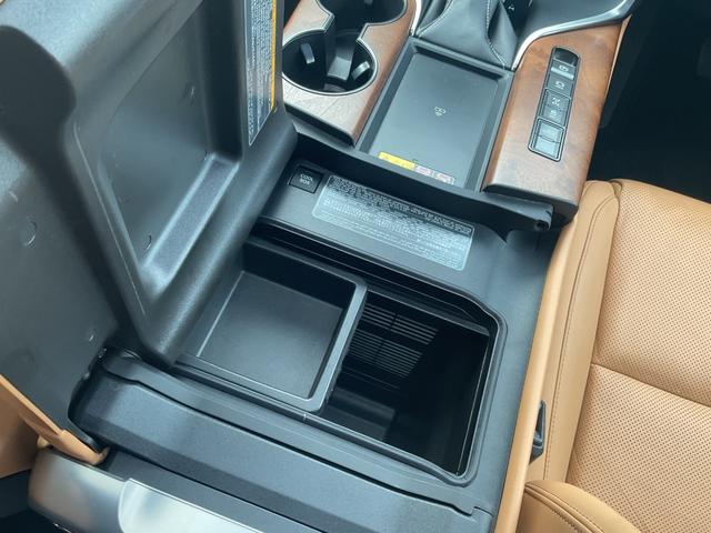 LX LX600 法人ワンオーナー★純正メーカーナビ★フルセグTV★Fモデリスタエアロ★リアエンターテインメントシステム★サンルーフ★茶革シート★クールBOX★デジタルインナーミラー★純正OP22AW★ルーフレール(21枚目)