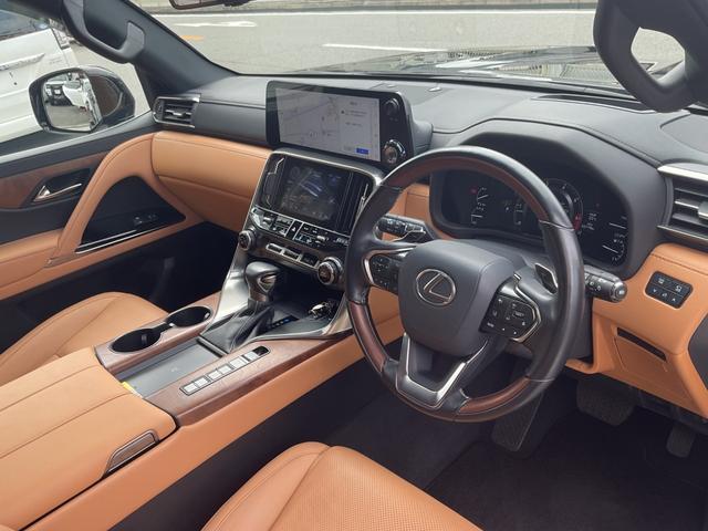 LX LX600 法人ワンオーナー★純正メーカーナビ★フルセグTV★Fモデリスタエアロ★リアエンターテインメントシステム★サンルーフ★茶革シート★クールBOX★デジタルインナーミラー★純正OP22AW★ルーフレール(22枚目)