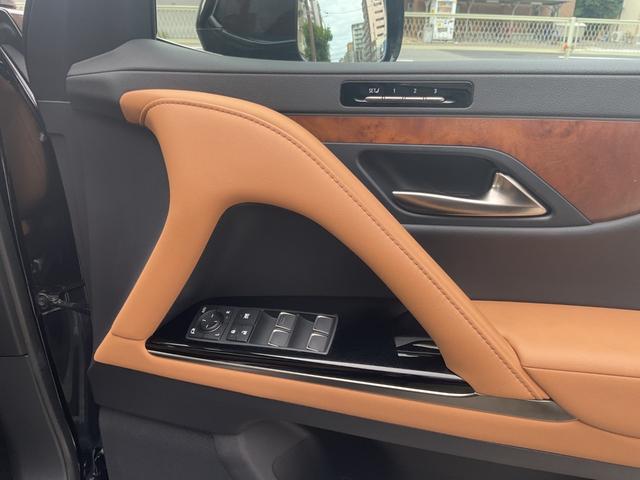 LX LX600 法人ワンオーナー★純正メーカーナビ★フルセグTV★Fモデリスタエアロ★リアエンターテインメントシステム★サンルーフ★茶革シート★クールBOX★デジタルインナーミラー★純正OP22AW★ルーフレール(43枚目)