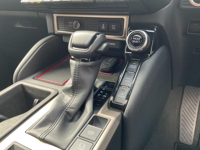 ランドクルーザー２５０ ＺＸ　法人１オナ★純正１２．３ディスプレイオーディオ★ＪＢＬ★ＳＲ★茶革★デジタルインナーＭ★セーフティセンス★チームメイト★ＪＡＯＳフルエアロ＆サイドステップ＆ドライブクロスホイール★ガナドールマフラー（51枚目）