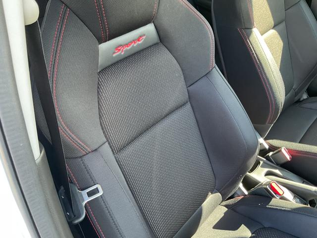 中古車は新車と違い一物一価、その車両にしかない特性を持ち合わせております。気になる車両があればすぐにお問い合わせお待ちしております!!