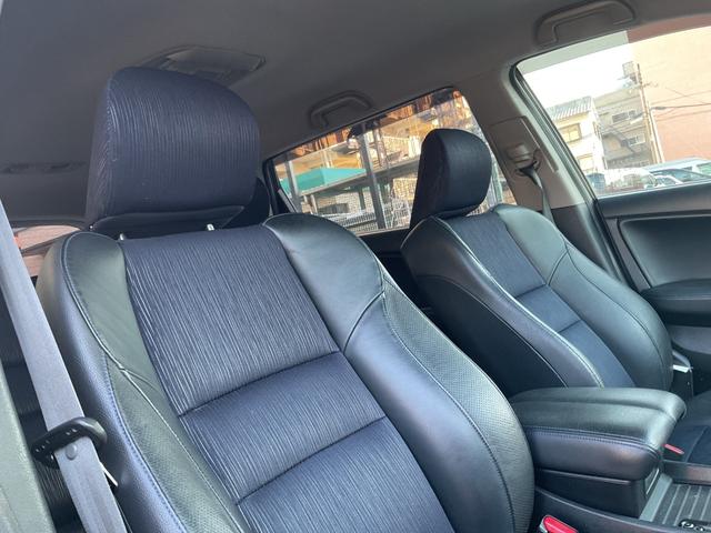 オデッセイ アブソルート　社外パナソニックＨＤＤナビフルセグＴＶ（ＣＮ－ＨＷ８９０Ｄ）★Ｒカメラ★クルコン★パドルシフト★ハーフレザー調シート★ＥＴＣ★純正１８ＡＷ★パワーシート（20枚目）