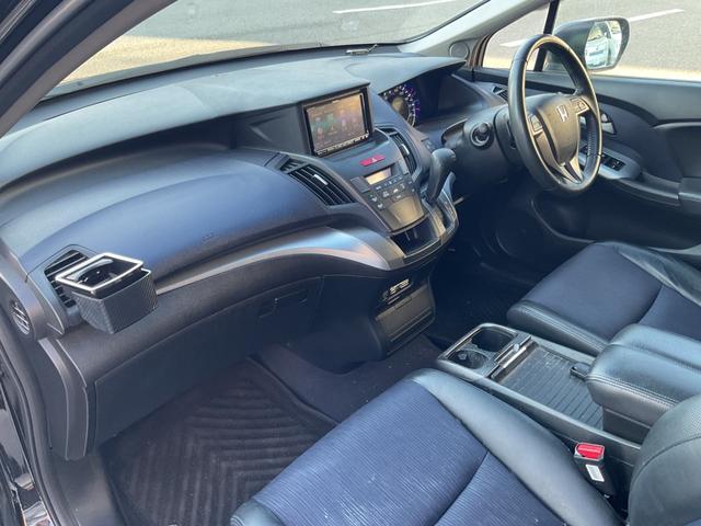 オデッセイ アブソルート　社外パナソニックＨＤＤナビフルセグＴＶ（ＣＮ－ＨＷ８９０Ｄ）★Ｒカメラ★クルコン★パドルシフト★ハーフレザー調シート★ＥＴＣ★純正１８ＡＷ★パワーシート（22枚目）