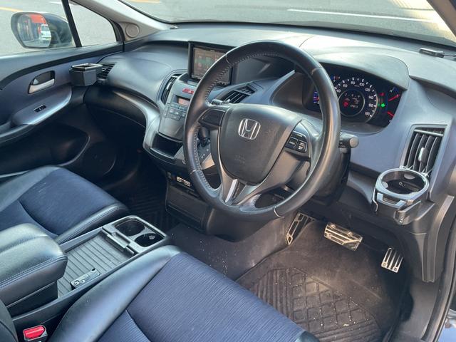 オデッセイ アブソルート　社外パナソニックＨＤＤナビフルセグＴＶ（ＣＮ－ＨＷ８９０Ｄ）★Ｒカメラ★クルコン★パドルシフト★ハーフレザー調シート★ＥＴＣ★純正１８ＡＷ★パワーシート（58枚目）