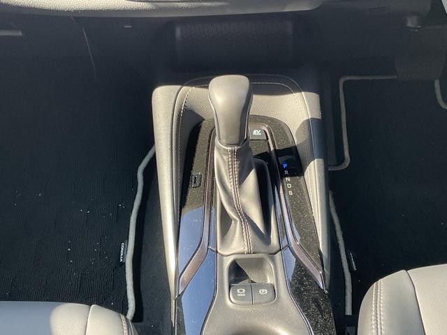 カローラツーリング ハイブリッド　ダブルバイビー　純正ディスプレイオーディオ１０．５インチナビフルセグＴＶ★黒合皮ハーフレザー調シート★セーフティセンス★純正１７ＡＷ★ルーフレール★ＥＴＣ★Ｔｚレーダー★フォグ（18枚目）