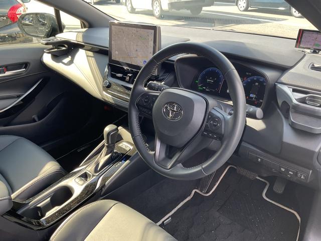 カローラツーリング ハイブリッド　ダブルバイビー　純正ディスプレイオーディオ１０．５インチナビフルセグＴＶ★黒合皮ハーフレザー調シート★セーフティセンス★純正１７ＡＷ★ルーフレール★ＥＴＣ★Ｔｚレーダー★フォグ（19枚目）