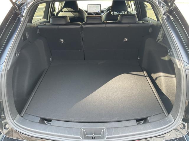 カローラツーリング ハイブリッド　ダブルバイビー　純正ディスプレイオーディオ１０．５インチナビフルセグＴＶ★黒合皮ハーフレザー調シート★セーフティセンス★純正１７ＡＷ★ルーフレール★ＥＴＣ★Ｔｚレーダー★フォグ（29枚目）