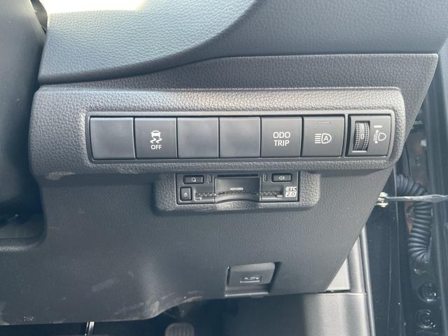 カローラツーリング ハイブリッド　ダブルバイビー　純正ディスプレイオーディオ１０．５インチナビフルセグＴＶ★黒合皮ハーフレザー調シート★セーフティセンス★純正１７ＡＷ★ルーフレール★ＥＴＣ★Ｔｚレーダー★フォグ（32枚目）