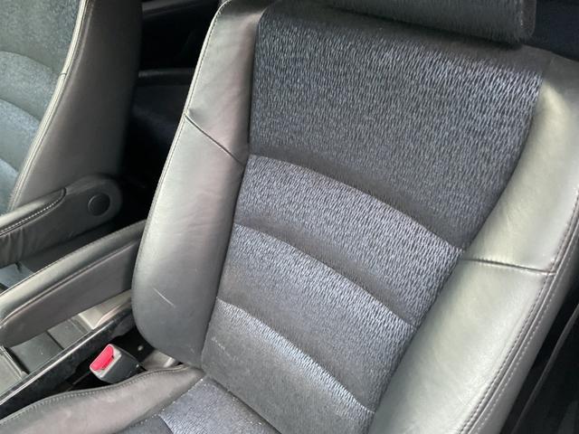 オデッセイ アブソルート 社外18AW★ETC★ハーフレザー調シート★TEIN車高調★ローダウン★スマートキーレスキー★サイドバイザー★電格ミラー(21枚目)