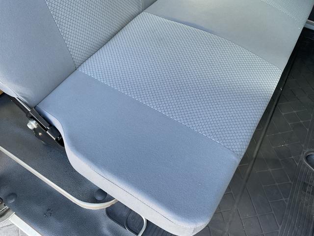 ハイゼットカーゴ ＤＸ　ワンオーナー／キーレス単体／両側スライドドア（17枚目）