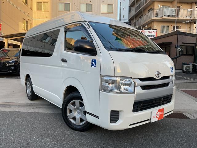 ハイエースバン ロングDX 法人ワンオーナー★車いす移動車★社外ストラーダSDナビフルセグTV★社外フリップダウンモニター★社外デジタルインナーミラー★Rカメラ★リアAC★サイドステップ★仕切りカーテン★キーレスキー★福祉車両(2枚目)