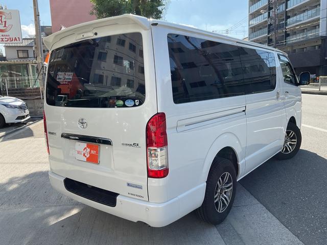 ハイエースバン スーパーＧＬ　ダークプライムＩＩ　★法人１オーナー★純正ＳＤナビＮＳＺＴ－Ｗ６６Ｔ★左右スライドドア★デジタルインナーＭ★パノラミビュー★Ｒカメラ★ＬＥＤヘッド★黒合皮コンビ★スマートＥ★フローリング調カーペット（6枚目）