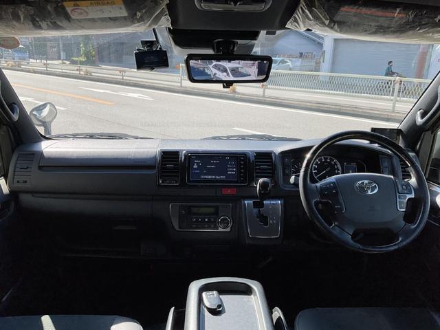ハイエースバン スーパーＧＬ　ダークプライムＩＩ　★法人１オーナー★純正ＳＤナビＮＳＺＴ－Ｗ６６Ｔ★左右スライドドア★デジタルインナーＭ★パノラミビュー★Ｒカメラ★ＬＥＤヘッド★黒合皮コンビ★スマートＥ★フローリング調カーペット（28枚目）