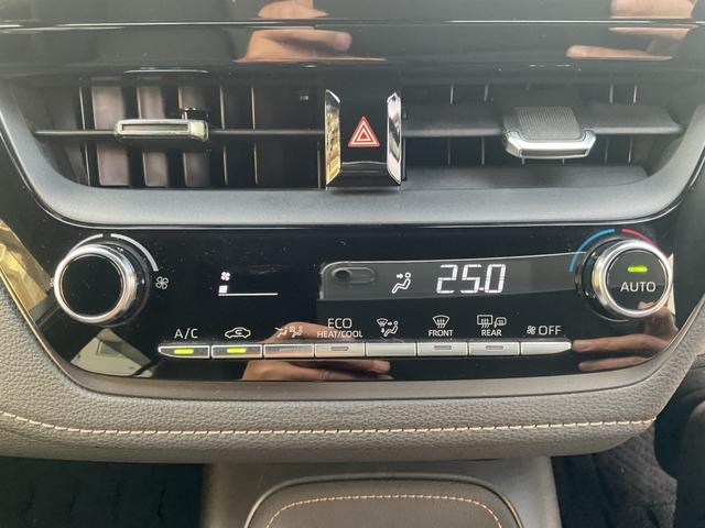 カローラツーリング ハイブリッド　ダブルバイビー　ワンオーナー★純正ディスプレイオーディオ（ナビＴＶ付）★合皮黒ハーフレザー★シートＨ★ハンドルＨ★セーフティセンス★ルーフキャリア★モデリスタスカッフプレート★ブラインドスポット★ＥＴＣ★Ｒカメラ（33枚目）