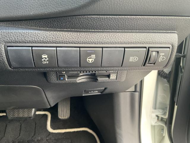 カローラツーリング ハイブリッド　ダブルバイビー　ワンオーナー★純正ディスプレイオーディオ（ナビＴＶ付）★合皮黒ハーフレザー★シートＨ★ハンドルＨ★セーフティセンス★ルーフキャリア★モデリスタスカッフプレート★ブラインドスポット★ＥＴＣ★Ｒカメラ（35枚目）