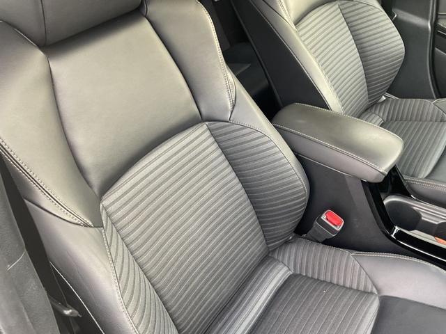 カローラツーリング ハイブリッド　ダブルバイビー　ワンオーナー★純正ディスプレイオーディオ（ナビＴＶ付）★合皮黒ハーフレザー★シートＨ★ハンドルＨ★セーフティセンス★ルーフキャリア★モデリスタスカッフプレート★ブラインドスポット★ＥＴＣ★Ｒカメラ（59枚目）