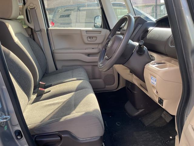 Ｎ－ＢＯＸ Ｇホンダセンシング　ホンダセンシング★純正ギャザーズナビ★Ｒカメラ★両側スライドドア★Ｐスタート★スマートキー★ＥＴＣ★ステアリングスイッチ★ＥＣＯＮ★（19枚目）