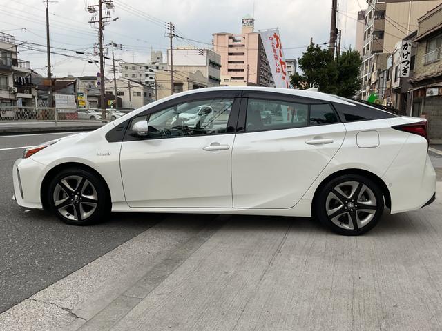 プリウス Aツーリングセレクション ワンオーナー★セーフティセンス★純正ナビ★Rカメラ★シートH★純正17AW★ヘッドアップディスプレイ★Pアシスト★Pシート★Pスタート★(6枚目)