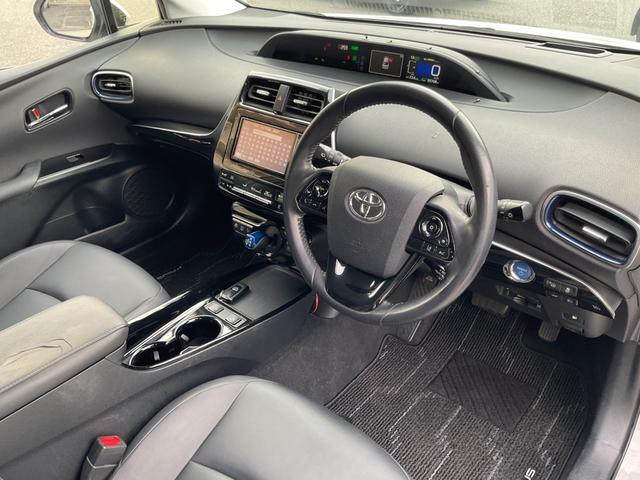 プリウス Aツーリングセレクション ワンオーナー★セーフティセンス★純正ナビ★Rカメラ★シートH★純正17AW★ヘッドアップディスプレイ★Pアシスト★Pシート★Pスタート★(16枚目)