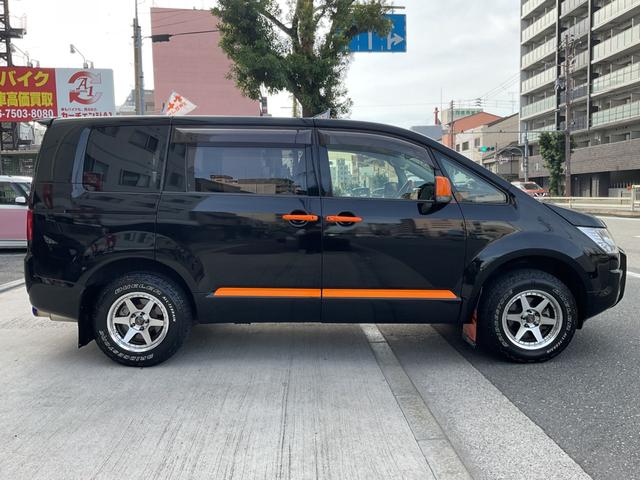 デリカＤ：５ アクティブギア　純正ＳＤナビフルセグＴＶＤＶＤＢＴ★ＭＭＣＳ★ハーフレザー調シート★両側Ｐスラ★クルコン★ＥＴＣ★パドルシフト★社外１６ＡＷ★ドラレコ★スマートキーレスキー★社外マフラー★ＲＦＳカメラ★（7枚目）