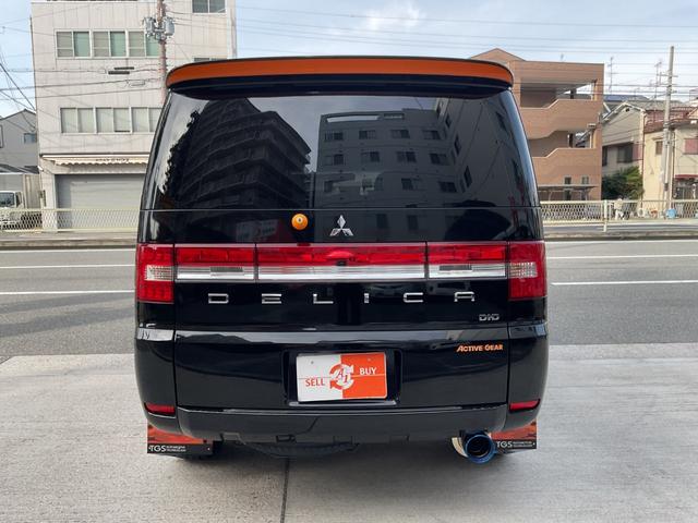 デリカＤ：５ アクティブギア　純正ＳＤナビフルセグＴＶＤＶＤＢＴ★ＭＭＣＳ★ハーフレザー調シート★両側Ｐスラ★クルコン★ＥＴＣ★パドルシフト★社外１６ＡＷ★ドラレコ★スマートキーレスキー★社外マフラー★ＲＦＳカメラ★（10枚目）