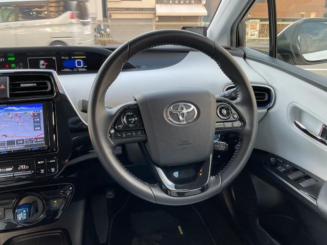 プリウス Ｓツーリングセレクション　ワンオーナー★社外メモリーナビフルセグＴＶ★セーフティセンス★Ｒカメラ★合皮グレーシート★グレー内装★シートＨ★Ｐスタート★スマートキー★純正１７ＡＷ★ステアリングスイッチ★ドラレコ★レーダー（17枚目）