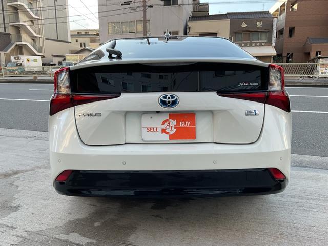 プリウス Ｓツーリングセレクション　ワンオーナー★社外メモリーナビフルセグＴＶ★セーフティセンス★Ｒカメラ★合皮グレーシート★グレー内装★シートＨ★Ｐスタート★スマートキー★純正１７ＡＷ★ステアリングスイッチ★ドラレコ★レーダー（49枚目）