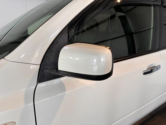 エクストレイル ２０Ｘｔｔ　６ヶ月無償保証・距離無制限保証　新品アルミホイール　新品ブロックタイヤ　ルーフキャリア　ナビ　ＴＶ　レザ－シ－ト　Ｂｌｕｅｔｏｏｔｈ　　ＥＴＣ　スマートキー（27枚目）