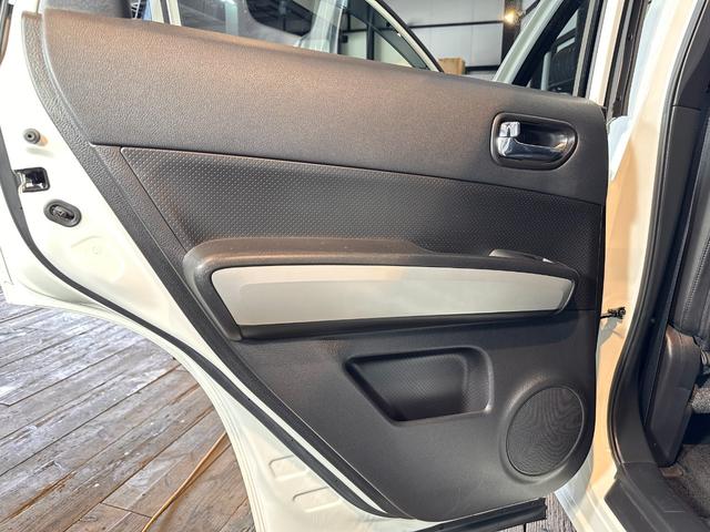 エクストレイル ２０Ｘｔｔ　６ヶ月無償保証・距離無制限保証　新品アルミホイール　新品ブロックタイヤ　ルーフキャリア　ナビ　ＴＶ　レザ－シ－ト　Ｂｌｕｅｔｏｏｔｈ　　ＥＴＣ　スマートキー（46枚目）