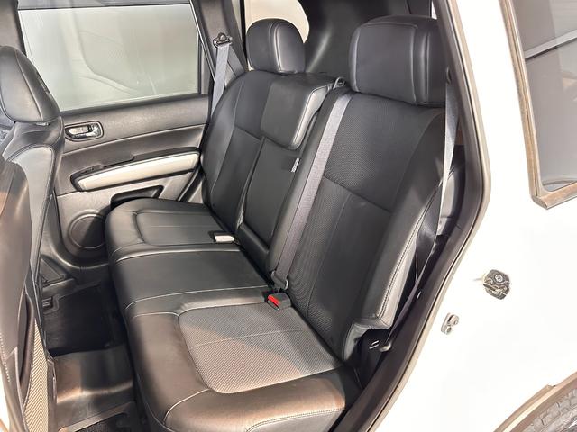 エクストレイル ２０Ｘｔｔ　６ヶ月無償保証・距離無制限保証　新品アルミホイール　新品ブロックタイヤ　ルーフキャリア　ナビ　ＴＶ　レザ－シ－ト　Ｂｌｕｅｔｏｏｔｈ　　ＥＴＣ　スマートキー（59枚目）