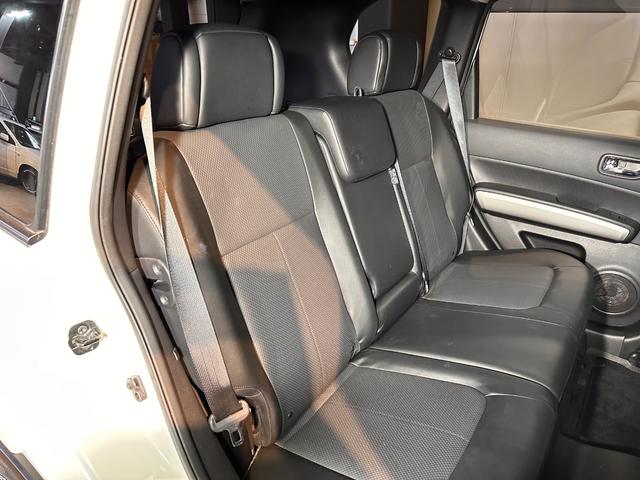 エクストレイル ２０Ｘｔｔ　６ヶ月無償保証・距離無制限保証　新品アルミホイール　新品ブロックタイヤ　ルーフキャリア　ナビ　ＴＶ　レザ－シ－ト　Ｂｌｕｅｔｏｏｔｈ　バックカメラ　ＥＴＣ　スマートキー（48枚目）