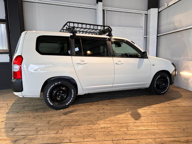 プロボックス Ｆ　カスタム　６ヶ月無償保証・距離無制限保証　新品ＴＯＹＯブロックタイヤ　ナビ　ＥＴＣ　マットブラックペイント　フロントグリルグリル　ルーフキャリア　ＥＴＣ　オープンカントリーＲＴ　ＴＯＹＯＴＡエンブレム（26枚目）