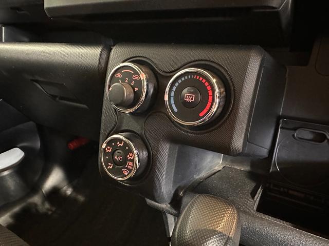 プロボックス Ｆ　カスタム　６ヶ月無償保証・距離無制限保証　新品ＴＯＹＯブロックタイヤ　ナビ　ＥＴＣ　マットブラックペイント　フロントグリルグリル　ルーフキャリア　ＥＴＣ　オープンカントリーＲＴ　ＴＯＹＯＴＡエンブレム（54枚目）