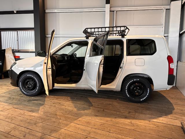 プロボックス Ｆ　カスタム　６ヶ月無償保証・距離無制限保証　新品ＴＯＹＯブロックタイヤ　ナビ　ＥＴＣ　マットブラックペイント　フロントグリルグリル　ルーフキャリア　ＥＴＣ　オープンカントリーＲＴ　ＴＯＹＯＴＡエンブレム（58枚目）