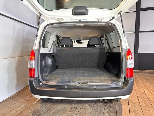 プロボックス Ｆ　カスタム　６ヶ月無償保証・距離無制限保証　新品ＴＯＹＯブロックタイヤ　ナビ　ＥＴＣ　マットブラックペイント　フロントグリルグリル　ルーフキャリア　ＥＴＣ　オープンカントリーＲＴ　ＴＯＹＯＴＡエンブレム（63枚目）