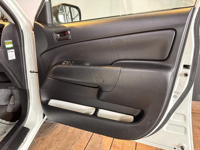 プロボックス 　新品ＴＯＹＯタイヤ／タコマ風ＬＥＤ／６ヶ月無償保証・距離無制限保証　ナビ　　ＥＴＣ　Ｂｌｕｅｔｏｏｔｈ　バックカメラ　ブロックタイヤ　マットブラックペイント　タコマルックＬＥＤ　ＴＯＹＯＴＡエンブレム（48枚目）