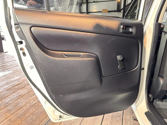 プロボックス 　新品ＴＯＹＯタイヤ／タコマ風ＬＥＤ／６ヶ月無償保証・距離無制限保証　ナビ　　ＥＴＣ　Ｂｌｕｅｔｏｏｔｈ　バックカメラ　ブロックタイヤ　マットブラックペイント　タコマルックＬＥＤ　ＴＯＹＯＴＡエンブレム（51枚目）