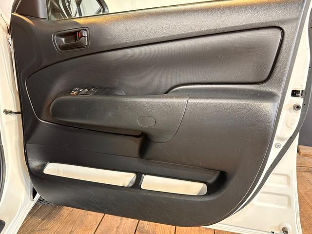 プロボックス GL 新品TOYOタイヤ/タコマ風LED/6ヶ月無償保証・距離無制限保証 ナビ ETC Bluetooth バックカメラ ブロックタイヤ マットブラックペイント タコマルックLED TOYOTAエンブレム(45枚目)