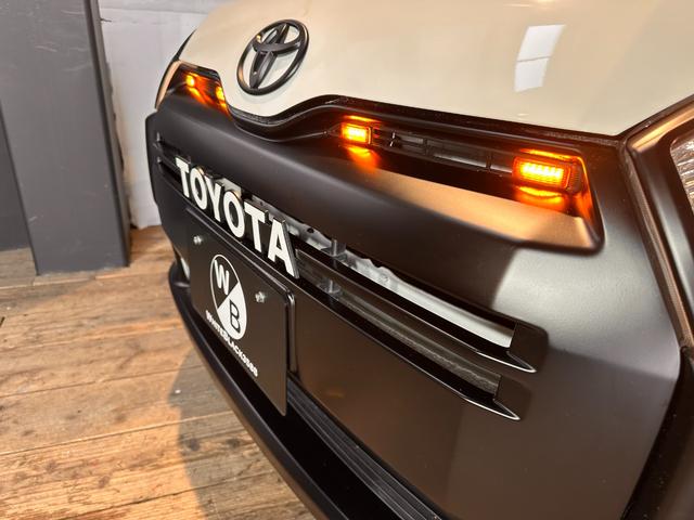 プロボックス GL 新品TOYOタイヤ/タコマ風LED/6ヶ月無償保証・距離無制限保証 ナビ ETC Bluetooth ブロックタイヤ マットブラックペイント タコマルックLED TOYOTAエンブレム ルーフキャリア(9枚目)