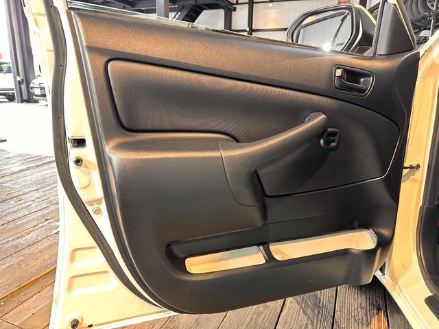 プロボックス GL 新品TOYOタイヤ/タコマ風LED/6ヶ月無償保証・距離無制限保証 ナビ ETC Bluetooth ブロックタイヤ マットブラックペイント タコマルックLED TOYOTAエンブレム ルーフキャリア(53枚目)