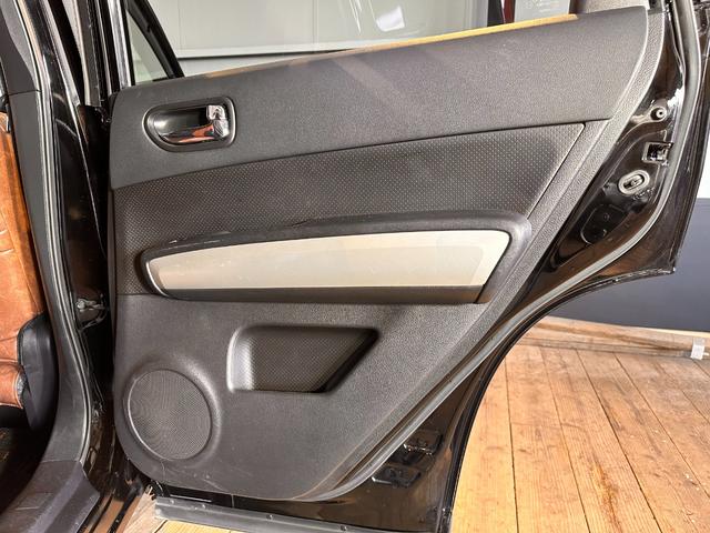 エクストレイル 20Xtt ナビ リフトアップ アルミホイル ルーフラック 6ヶ月無償保証・距離無制限保証 ブロックタイヤ ルーフキャリア TV レザ-シ-ト Bluetooth ETC スマートキー NISSANエンブレム(46枚目)