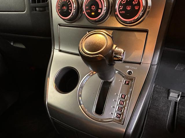 デリカD:5 G パワーパッケージ 6新品バンパーガード 新品アルミタイヤ 6ヶ月無償保証・距離無制限保証 ワンオーナー ナビ リアビジョンモニター ETC 両側パワ-スライドドア Bluetooth バックカメラ デリカD5カスタム(45枚目)