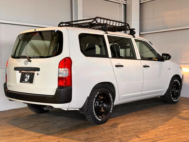 プロボックス ＤＸコンフォート　ダブルビーグリル／新品ＴＯＹＯタイヤ／ルーフバスケット／６ヶ月無償保証・距離無制限保証　ナビ　ＥＴＣ　Ｂｌｕｅｔｏｏｔｈ　マットブラックペイント　キャリアＴＯＹＯＴＡエンブレム　オープンカントリーＲＴ（3枚目）